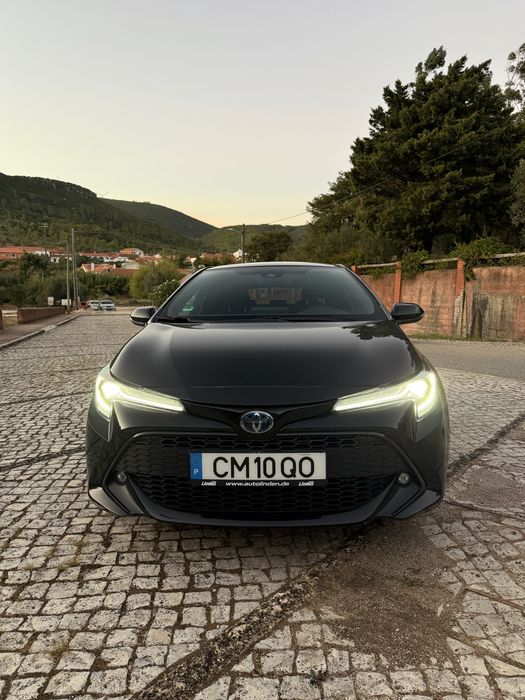 Toyota Corolla 1.8 Hybrid Team Deutschland 1.º Dono / Garantia 10 anos na marca / Full Extras — photo 2