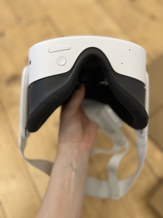 VR-окуляри Meta Quest 3S 128 GB | Дуже хороший стан