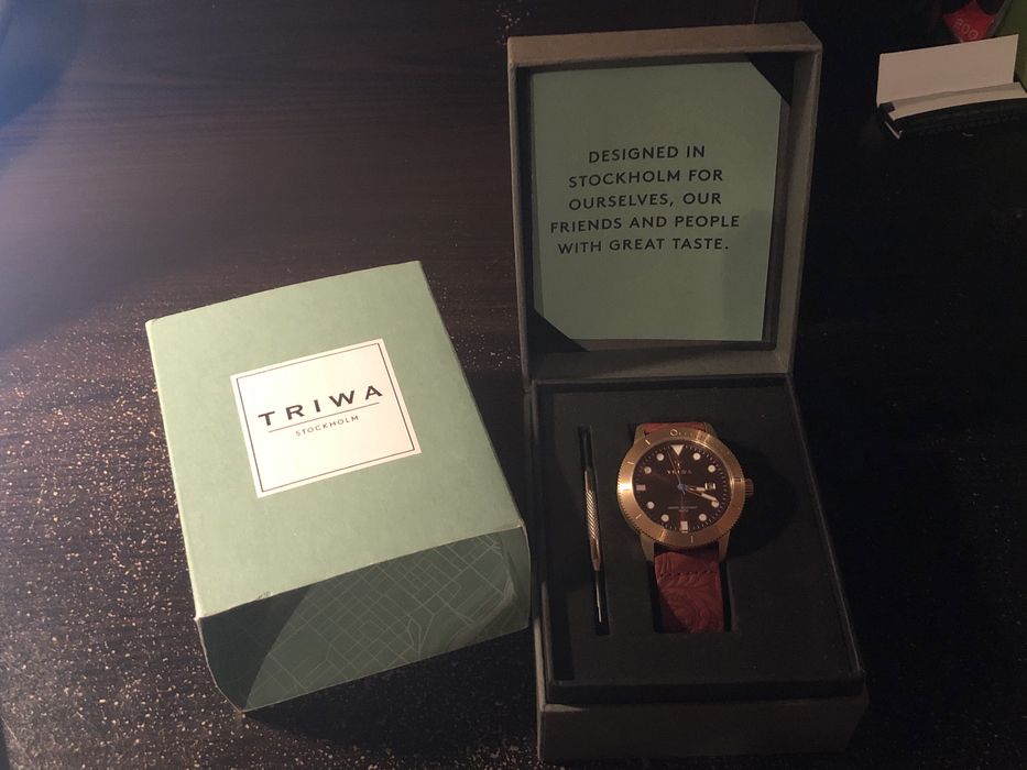 Relogio Triwa novo , envio incluído