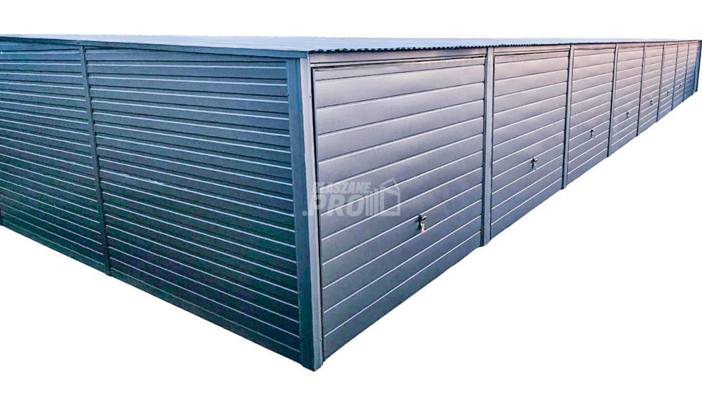 Rząd garaży 24x5m + wiata 2m 8x brama uchylna antracyt GP488