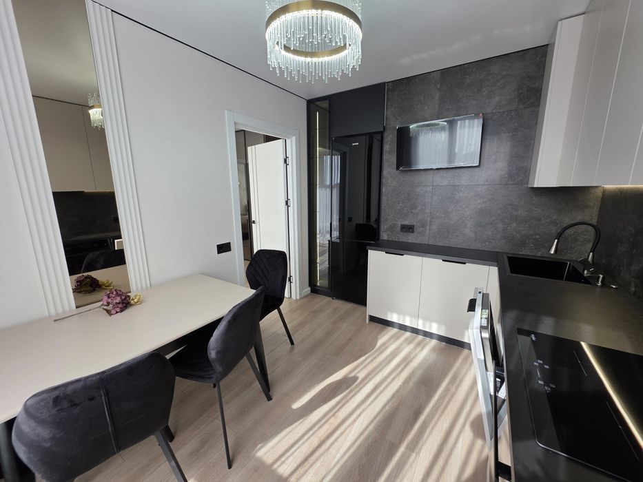 Продаж 2-кімнатної квартири в ЖК A5 | 58 м² | Центр Івано-Франківська