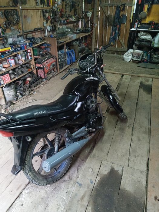 Обміняю на мотоблок зубр