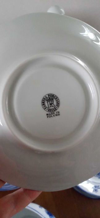 Serwis obiadowy  około 55 elementów jak NOWY- 12 osób porcelana Książ