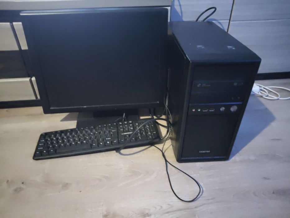 Komputer stacjionarny ostatnia cena inaczej PSZOK
