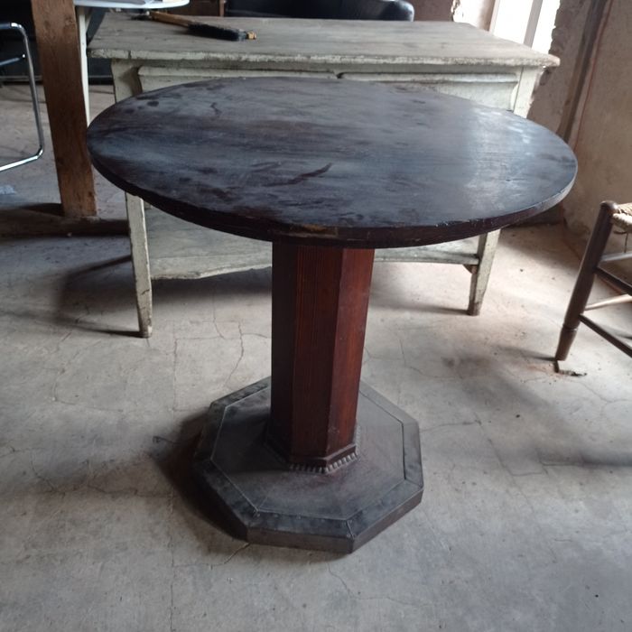 Stół secesyjny okrągły antyk