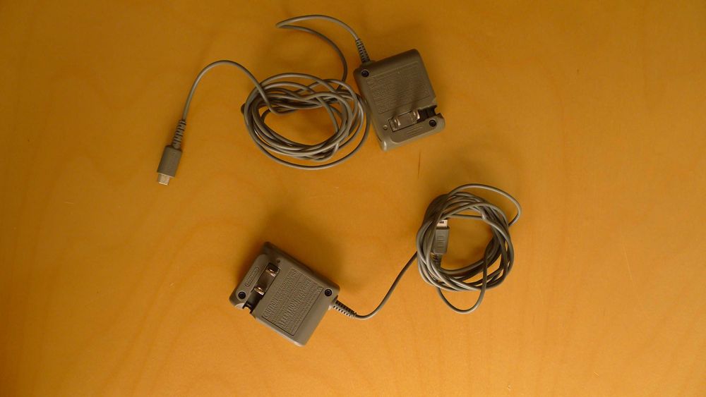 Carregdores Game Boy Advance