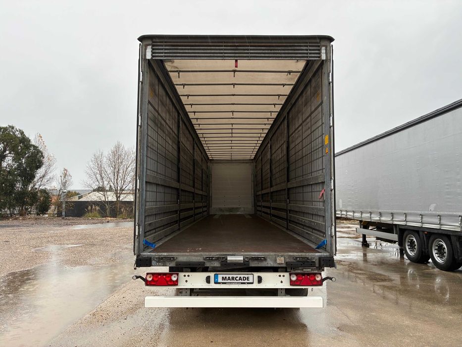 2021 Semi-Reboque Schmitz Cargobull SCS 24 com Cortina Lateral