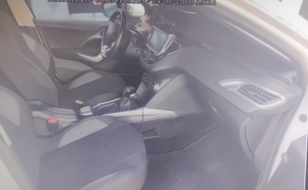 vendo peugeot 2008 1.2 VTI 2018 nacional com 79 mil km acidentado salvado