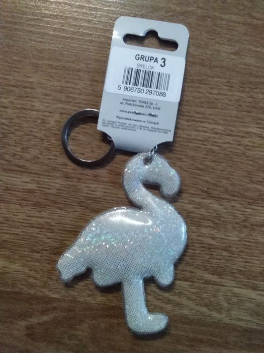 Brelok                                                               .