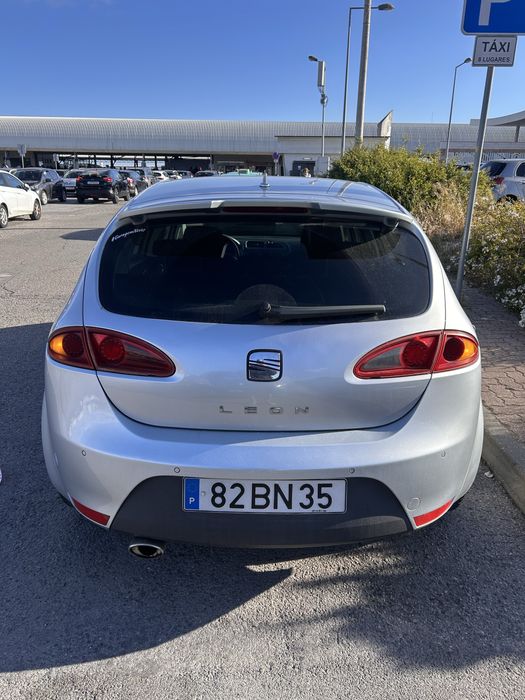SEAT LEON 2.0 TDI Sport up ( aceito trocas por algo do meu agrado )