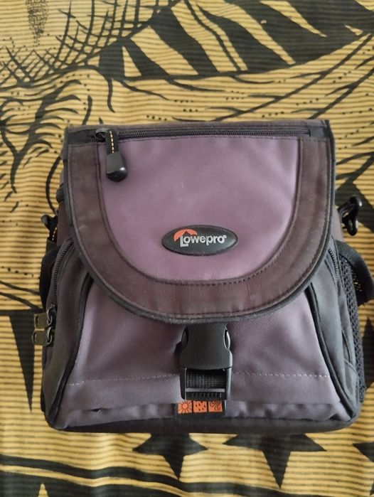 Продам фотосумку lowepro nova 2 aw