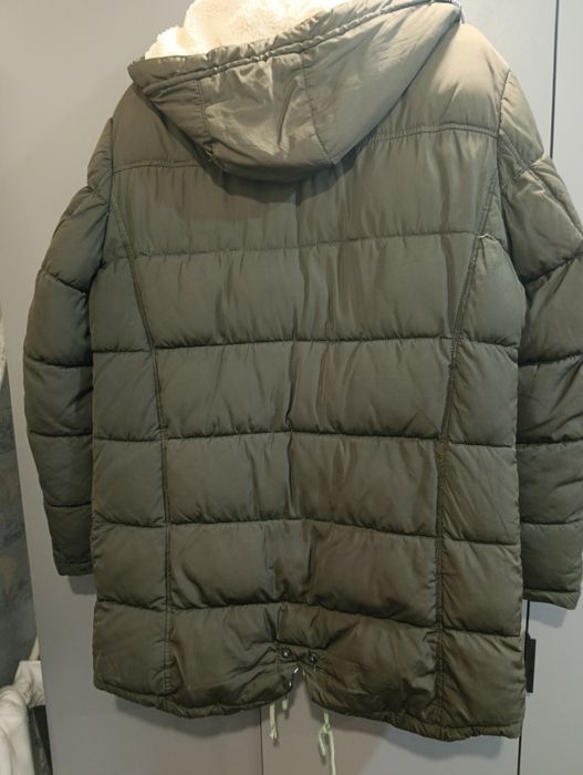 Зимова куртка чоловіча