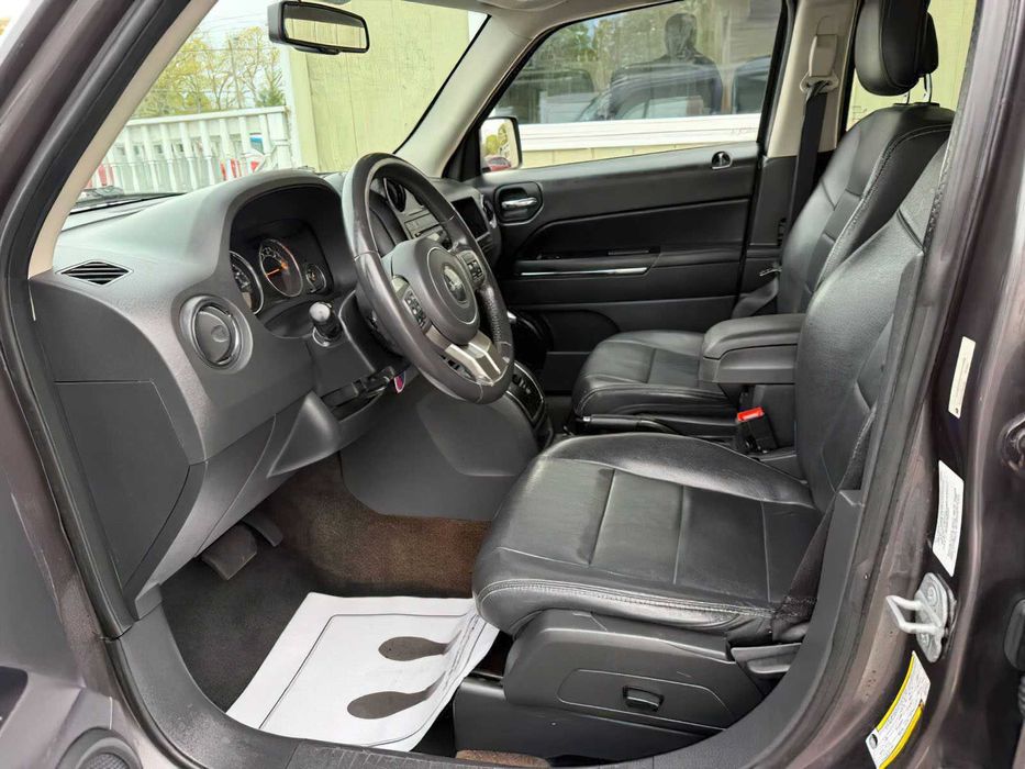 Jeep Patriot Limited      2014