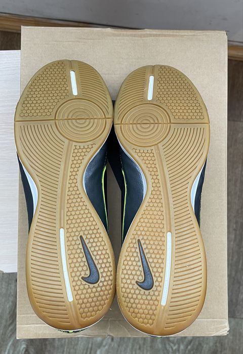 Nike Tiempo Legacy IC футзалки шкіряні розмір 40