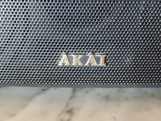 Coluna AKAI como nova