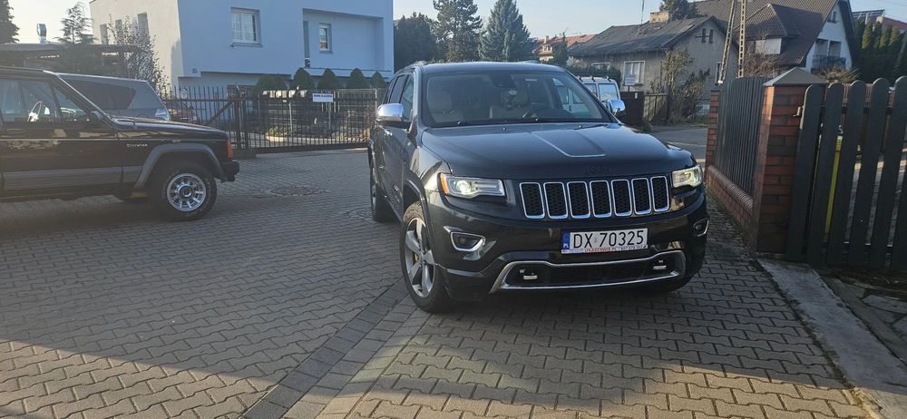 Jeep Grand Cherokee Overland w świetnym stanie