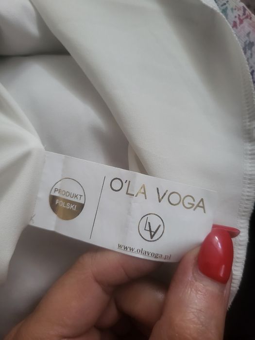 Sukienka Ola voga