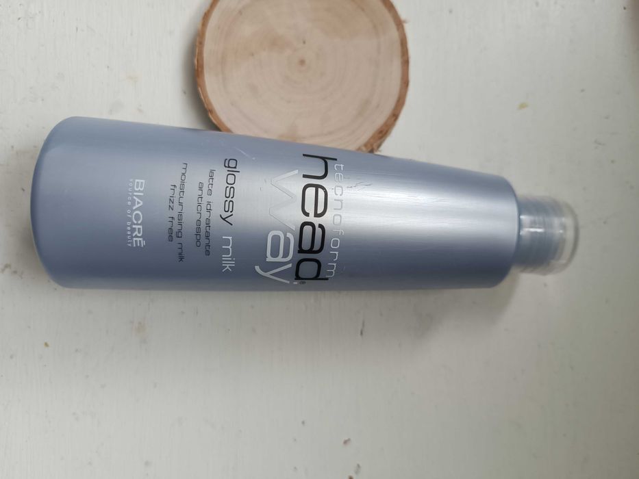 Biacre nawilżające mleczko do włosów