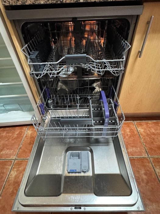 Máquina louça Beko