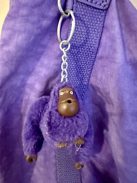 Bolsa kipling em otimo estado