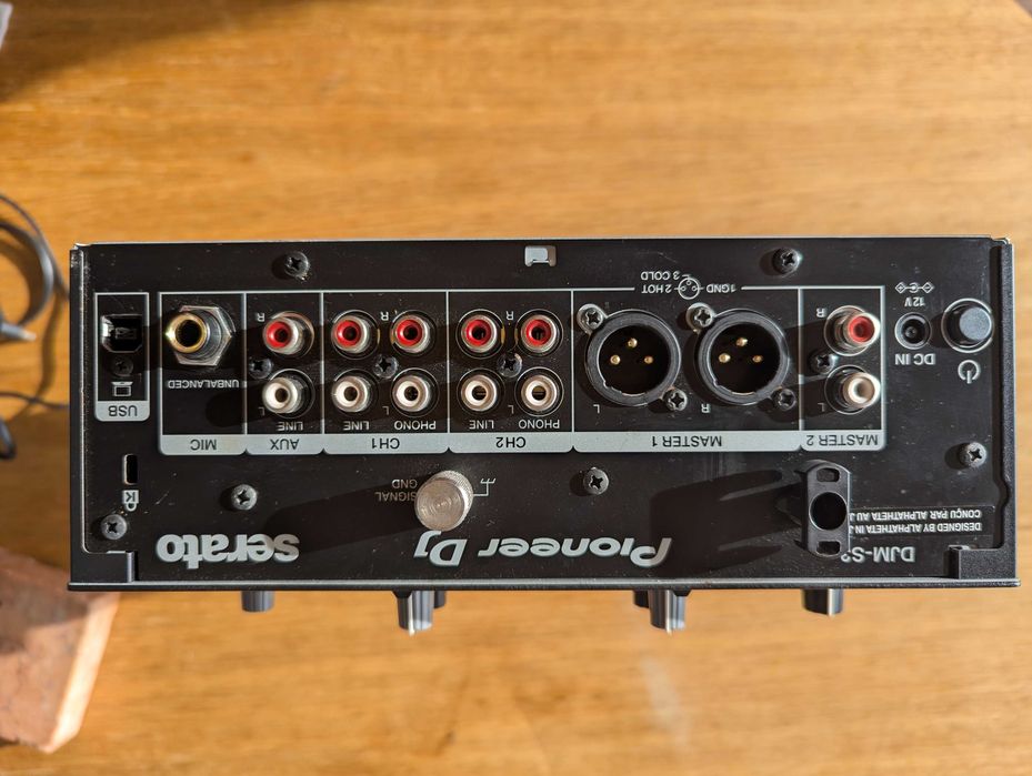 Pioneer DJM-S3 – Like New!