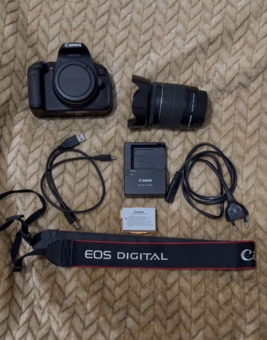 Canon 700D + Lente 18–55mm + SD Card (Negociavel)