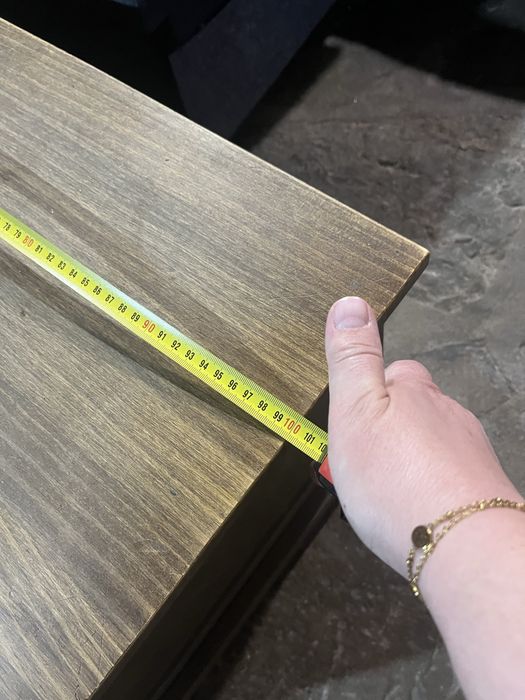 Mesa de centro em madrira