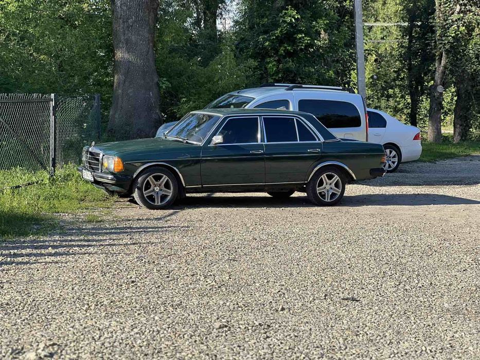 Продаж мерседес 123 автомат.можливий обмін
