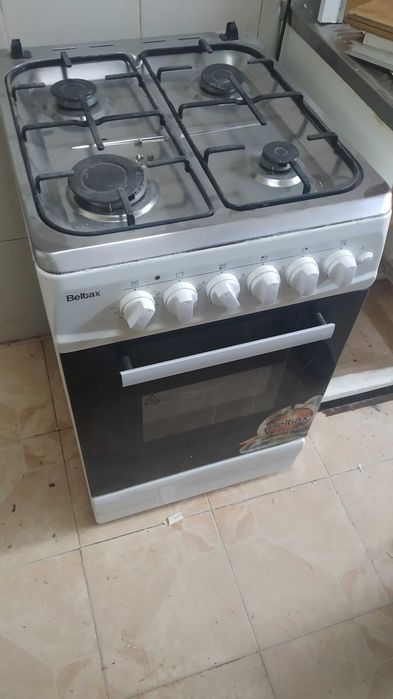 Fogão com apenas 3 anos de uso