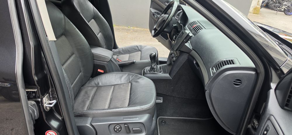 Skoda Octavia 2.0 TDI Highline Nacional