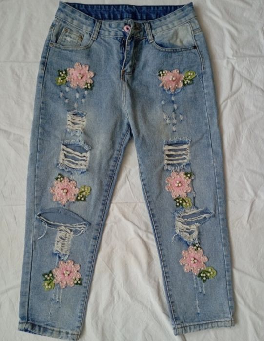 Джинси, капрі, світлі з декором