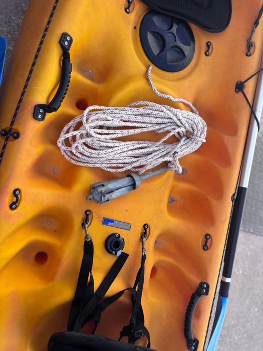 Caiaque de pesca Galaxy, com registo