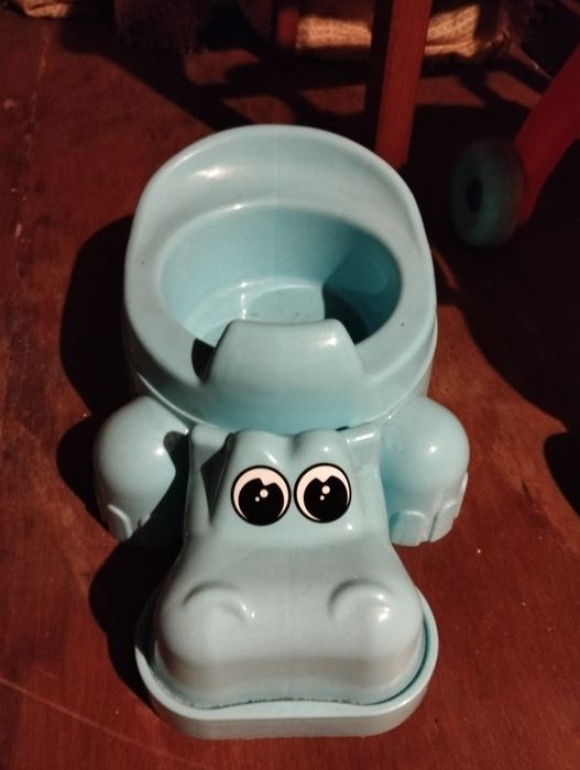 Penico Infantil forma de Hipopótamo