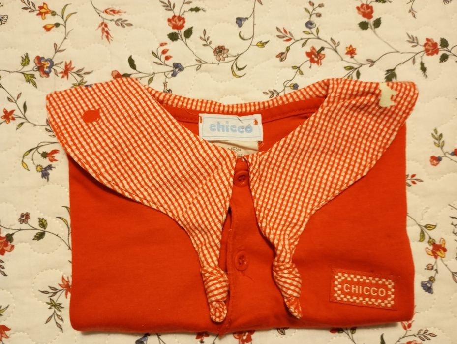 T-shirt vermelha Chicco