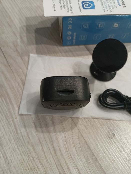 Smart kamera wifi mała