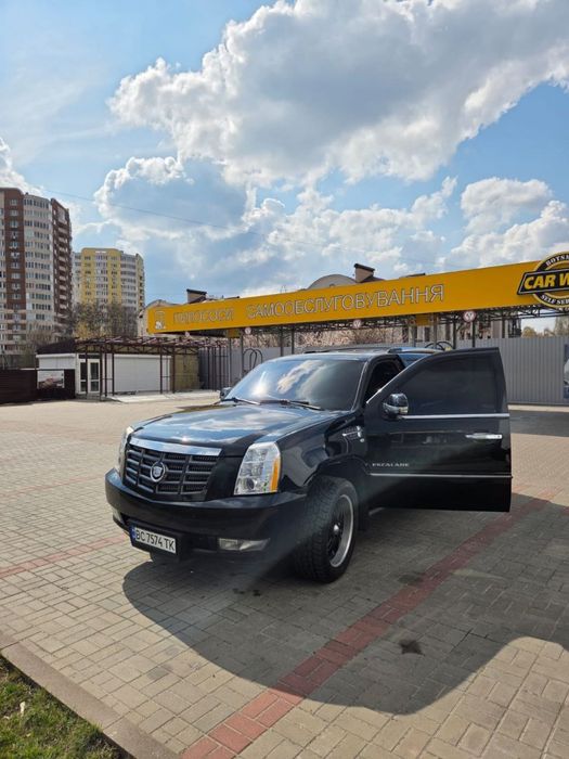 Продам Cadillac Escalade