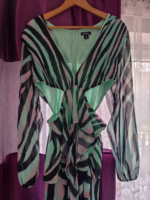 Sukienka szyfonowa BOOHOO