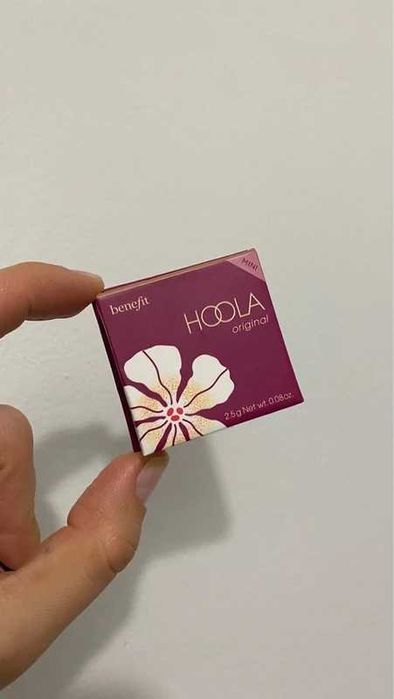 Bronzer do twarzy Hoola original Benfit nowy