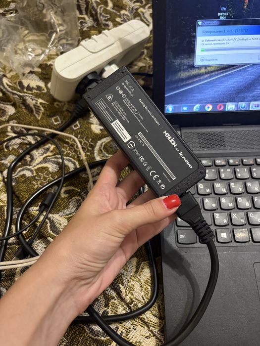 Продам ноутбук lenovo
