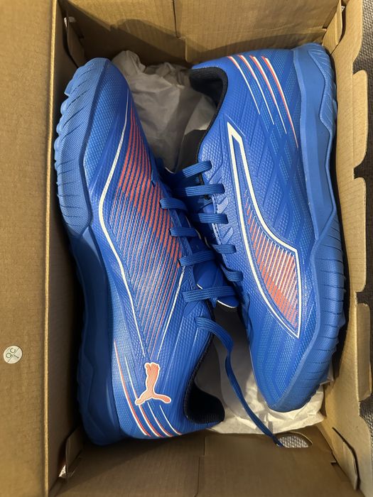 Футзалки PUMA р.41