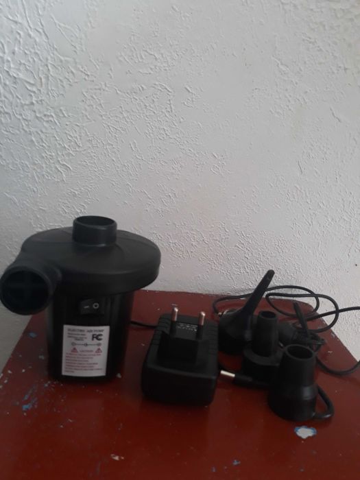 Pompka do materacu