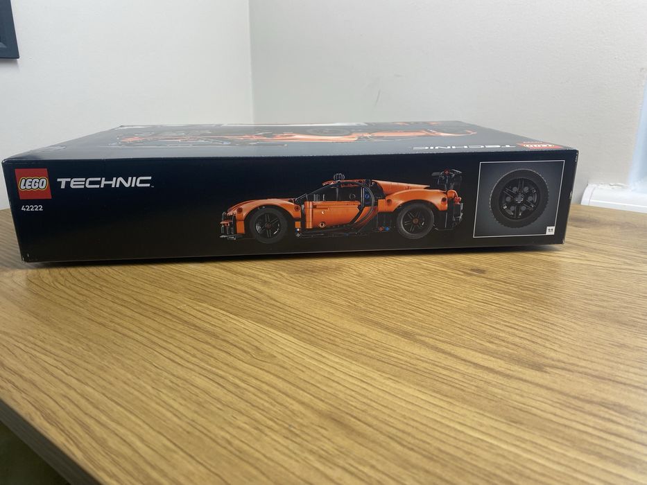 Конструктор LEGO Technic Гіперкар Bugatti Chiron Pur Sport (42222) лего