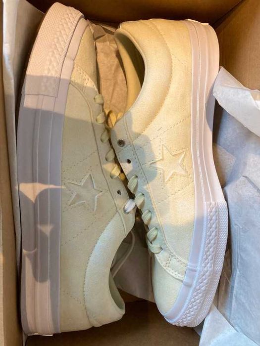 Converse One star
