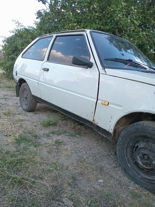 Продам таврию 1102