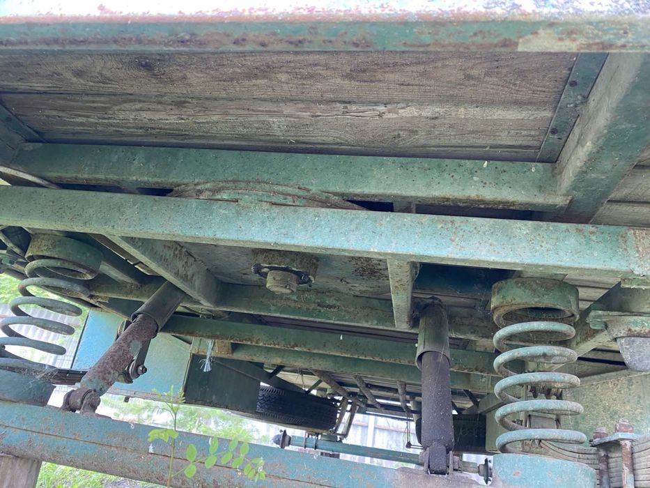 Платформа причеп для бджіл вуликів