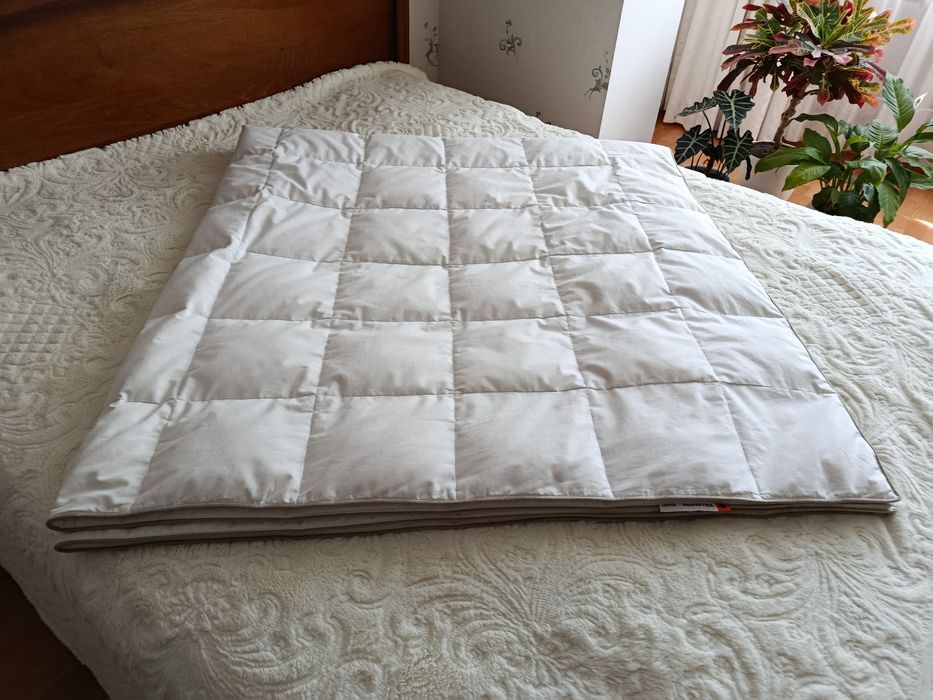Ковдра пухова 220*240 IKEA , 90% пух.