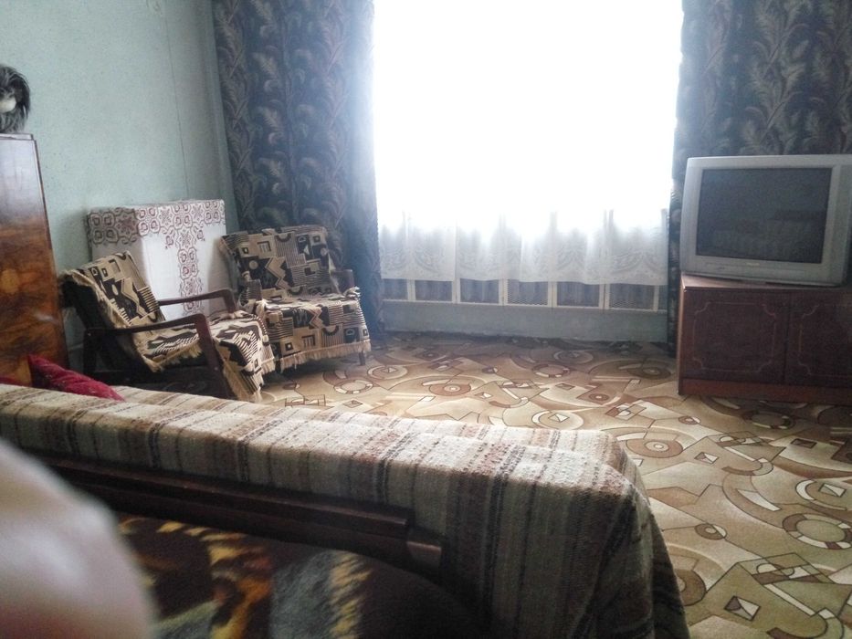 Будинок  квартира подобово Хуст