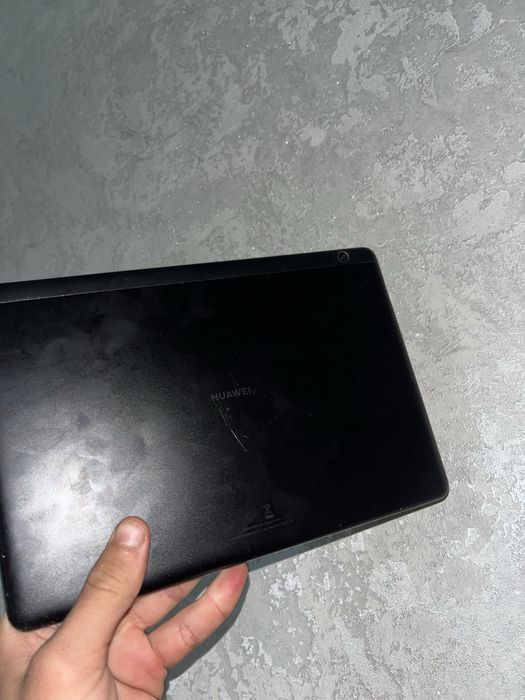 Продам планшет huawei mediapad t5