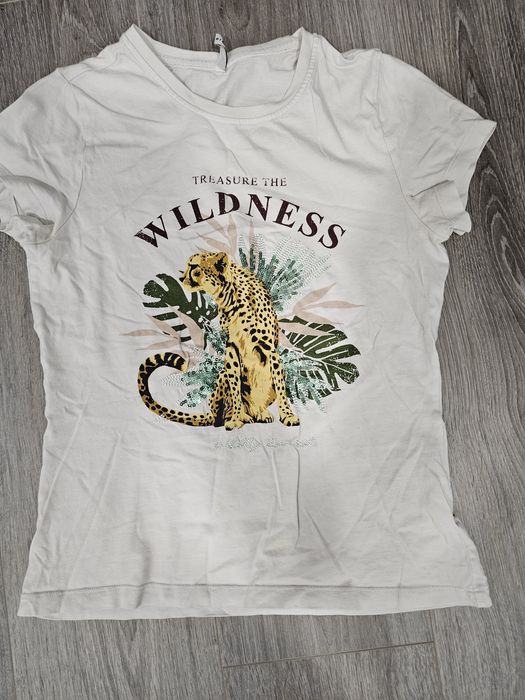 Only T-shirt Size S