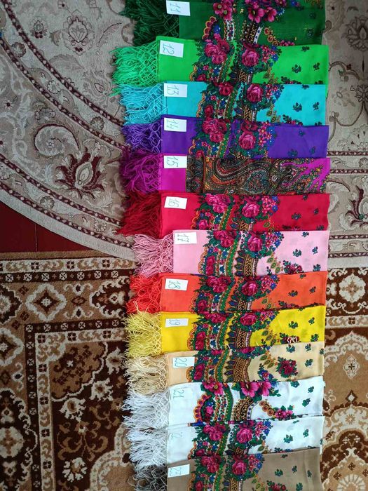 Продам великі українські хустки
